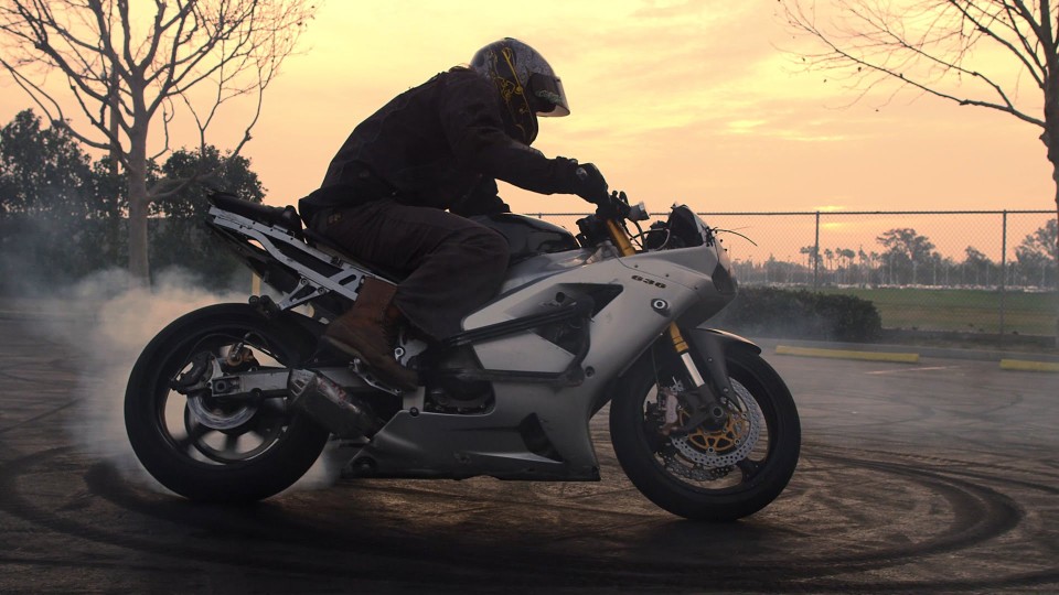 Stunt Bowl VI 2015 – Motorcycle Stunts in 4K